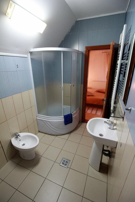 Vila Sucu Hotel Poiana Mărului Værelse billede