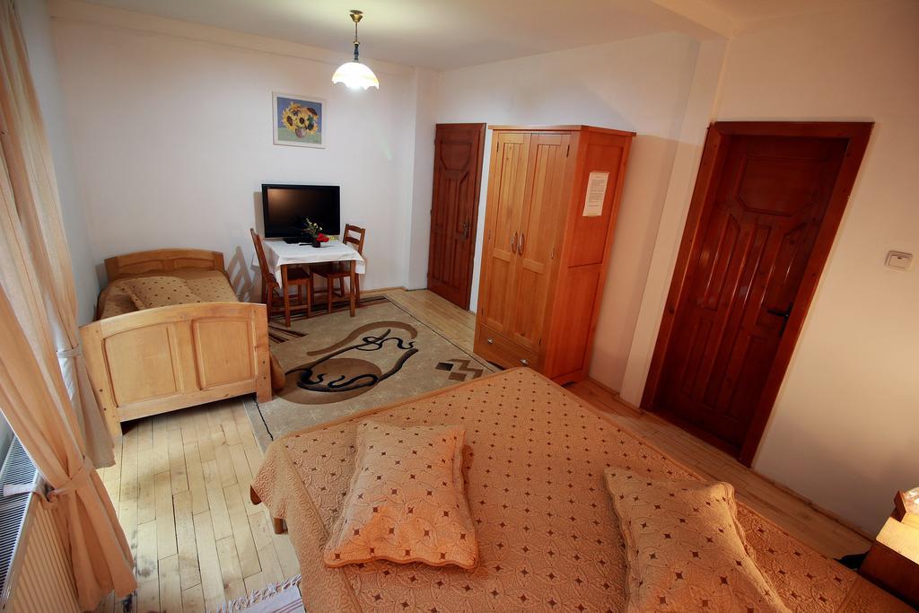Vila Sucu Hotel Poiana Mărului Værelse billede